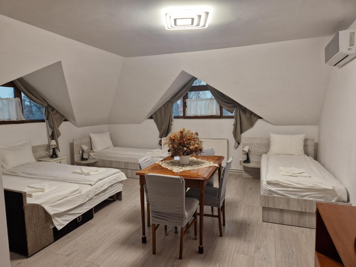 Sepsi Relax Hotell Sfântu-Gheorghe Exteriör bild